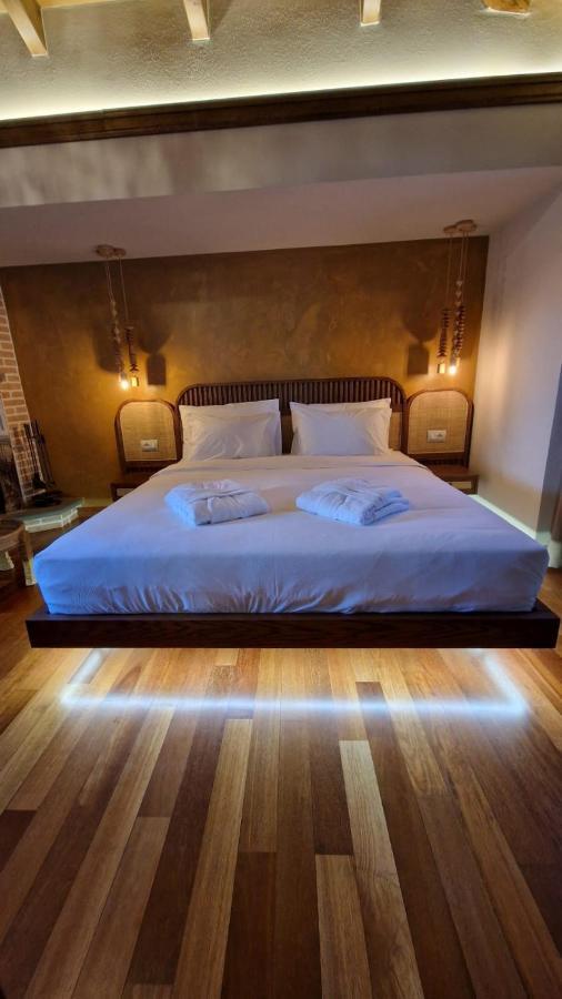 Bujtina Behram Hotel Корча Екстериор снимка